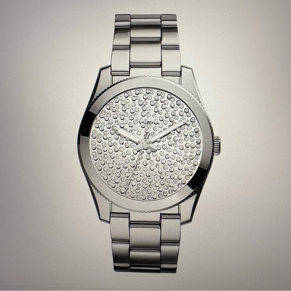 Fossil Unisex Perfect Boyfriend 3-Hand Silver Crystal Pave Dial Watch